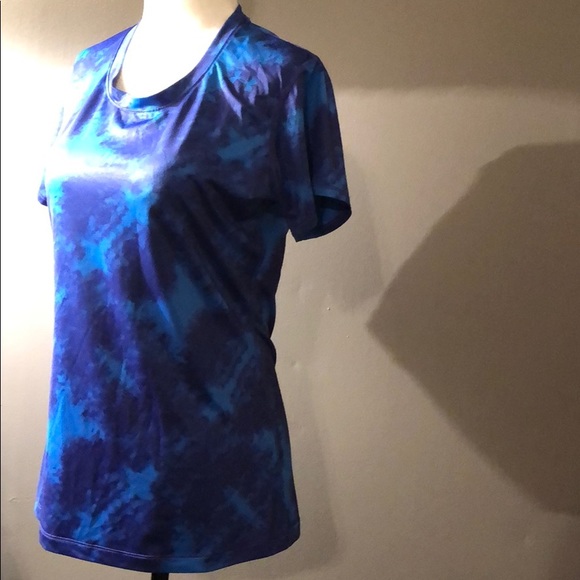 UNDER ARMOUR top - Picture 2 of 8